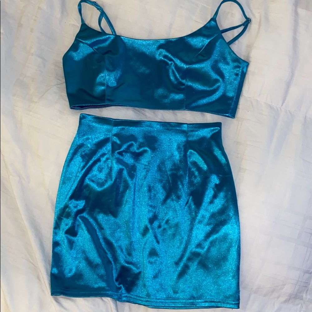 Fashion Nova two piece skirt set